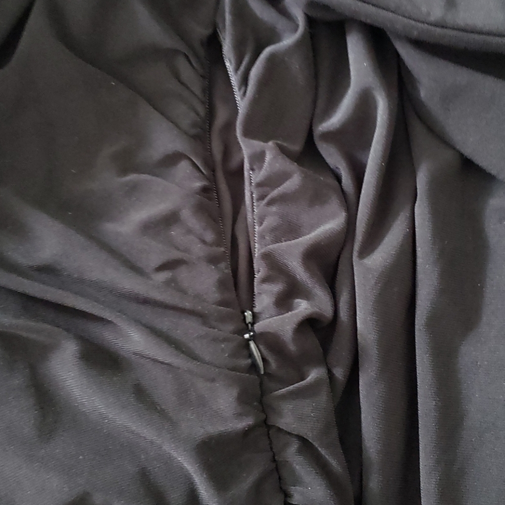 Dress - Picture 9 of 14
